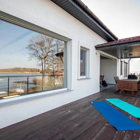 Holiday home House Listomie